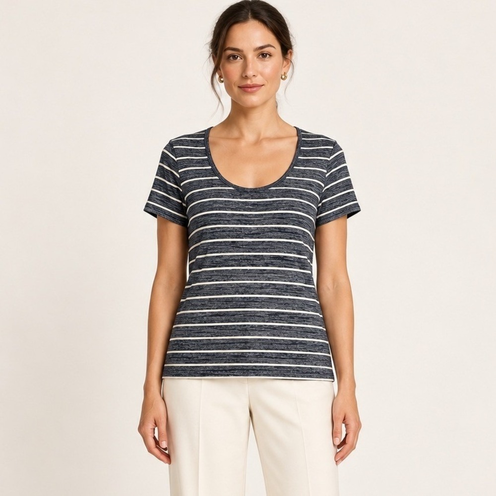 Banana Republic Women Striped T-Shirt Size M Navy White Nautical Scoop Neck Tee
